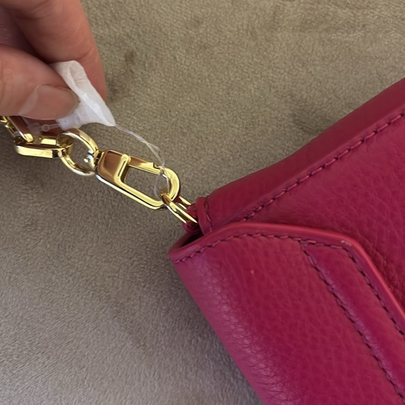 Tory Burch Mercer Classic Cross body- hot pink -Carnation Red with Gold hardware - Picture 8 of 16